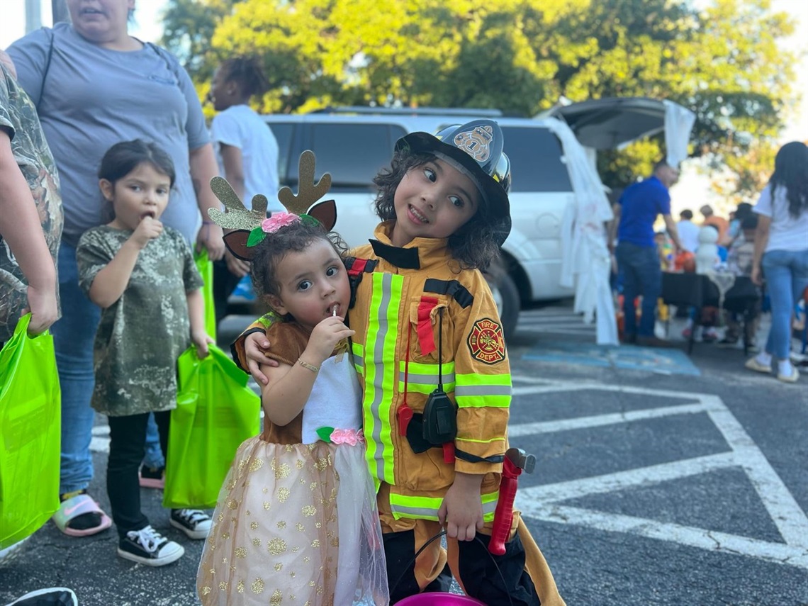 kids in costumes at Grand Prairie event